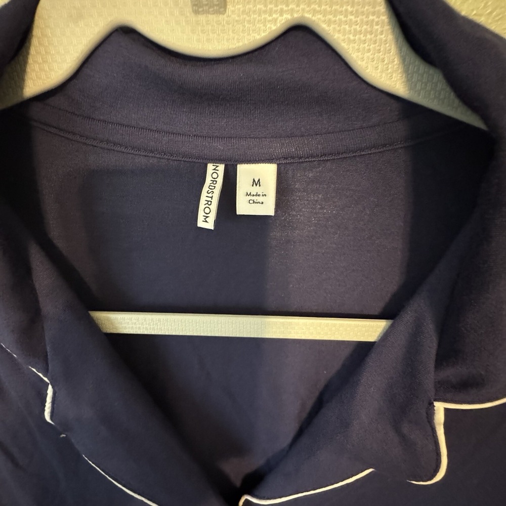 Nordstrom Lingerie Women Long Sleeve Button Front PJ Pajama Top Soft Sz M Blue - Picture 2 of 6